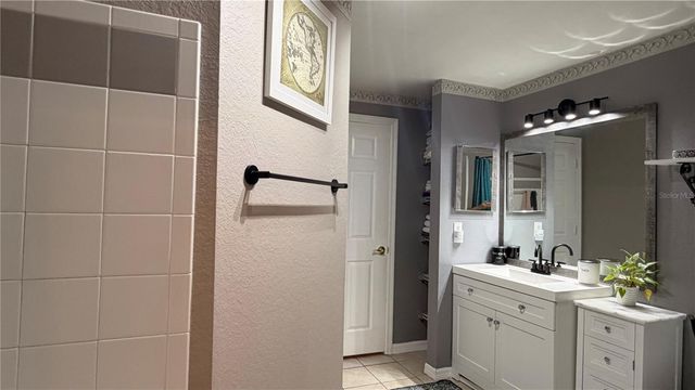 3250 CORONA VILLAGE WAY 204, Orlando, FL 32835