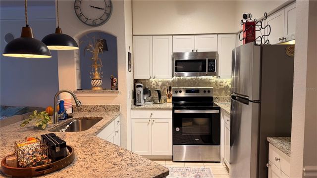 3250 CORONA VILLAGE WAY 204, Orlando, FL 32835