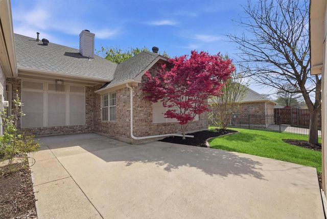 6613 Barclay Lane, Garland, TX 75044
