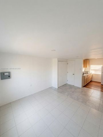 1340 Peri St U, Opa-locka, FL 33054