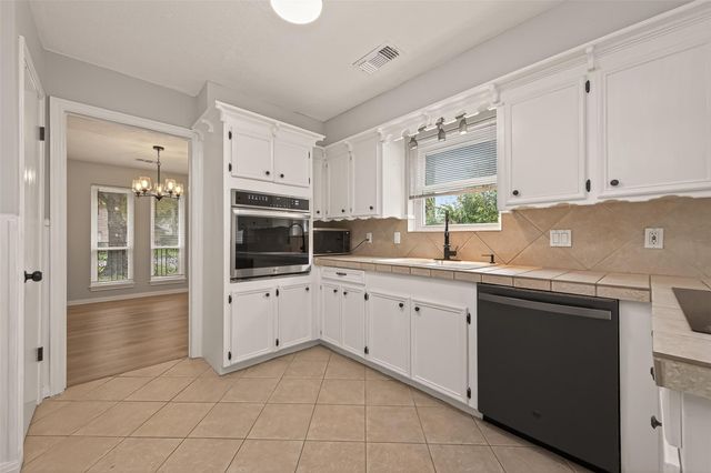 13418 Paradise Valley Drive, Houston, TX 77069