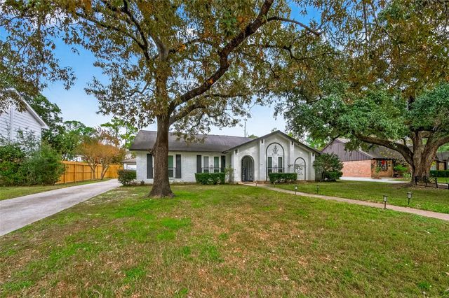 13418 Paradise Valley Drive, Houston, TX 77069