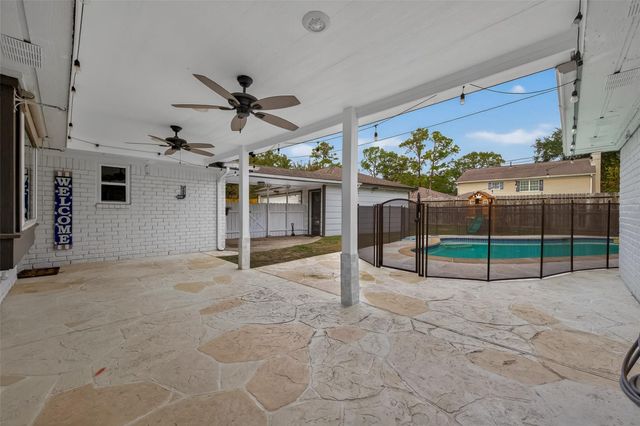 13418 Paradise Valley Drive, Houston, TX 77069