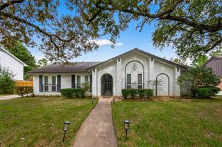 13418 Paradise Valley Drive, Houston, TX 77069