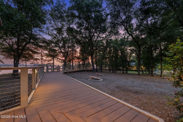 928 Wharton Avenue, Wilmington, NC 28412