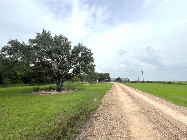 7391 Fm 2546, El Campo, TX 77437