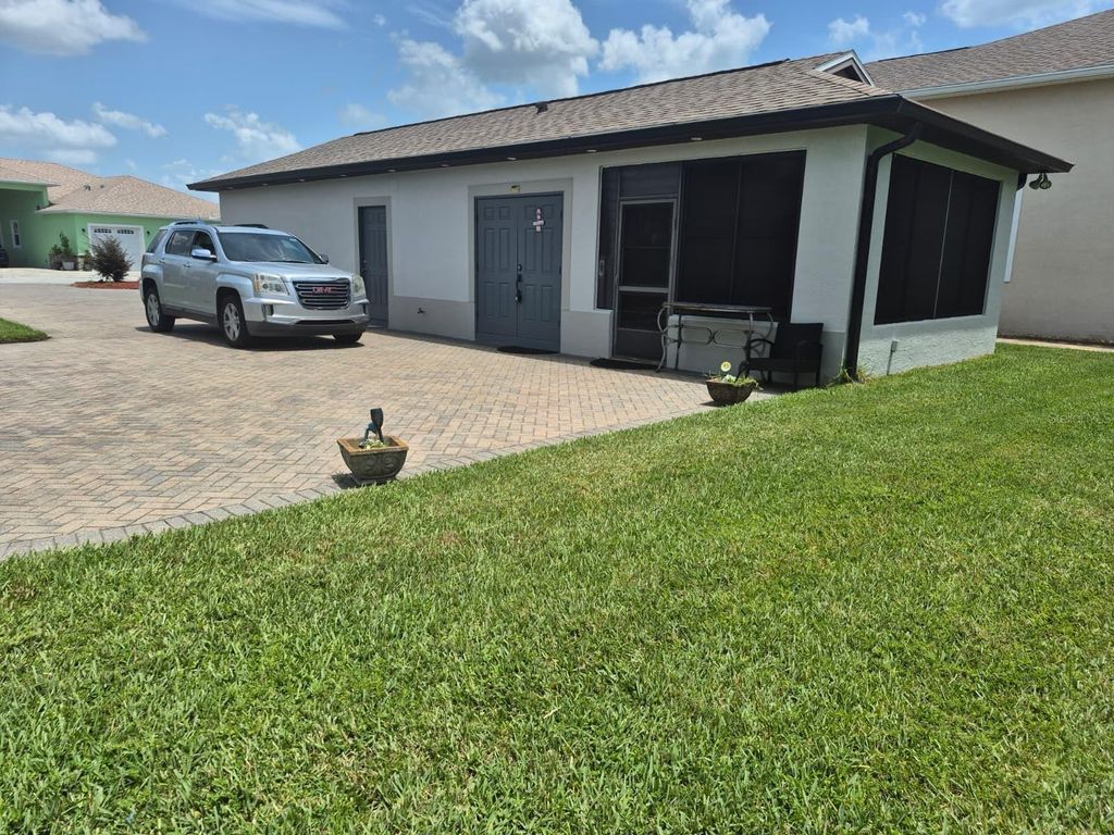 389 NOLANE LANE, Polk City, FL 33868
