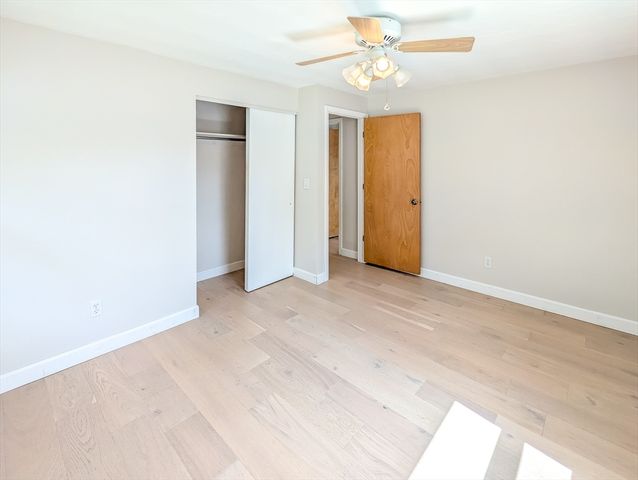 14 Myrna Rd, Framingham, MA 01701