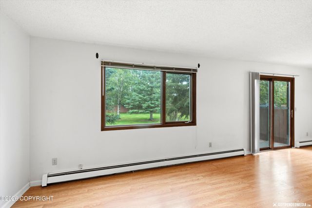 7706 Linda Lane, Anchorage, AK 99518