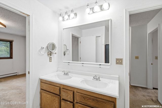 7706 Linda Lane, Anchorage, AK 99518