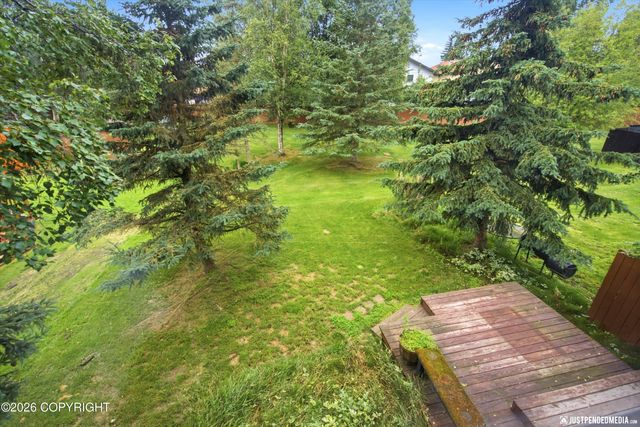 7706 Linda Lane, Anchorage, AK 99518