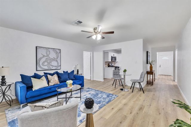 971 Wavecrest Lane, Houston, TX 77062