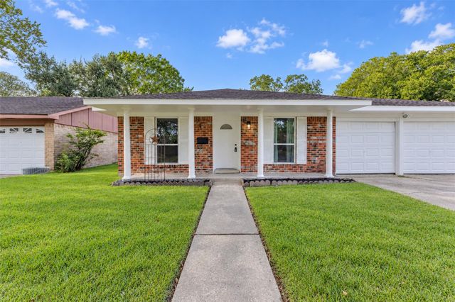 971 Wavecrest Lane, Houston, TX 77062
