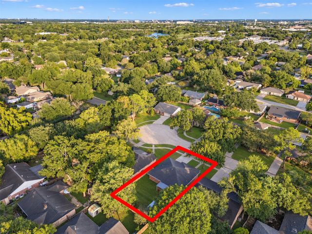 971 Wavecrest Lane, Houston, TX 77062