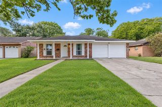 971 Wavecrest Lane, Houston, TX 77062