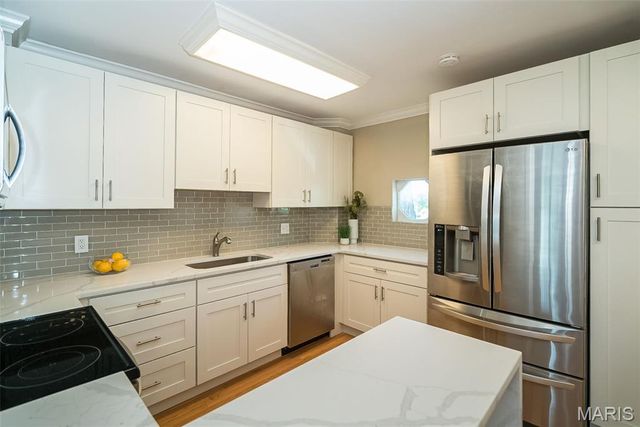 1120 S Mason 1120, St Louis, MO 63131