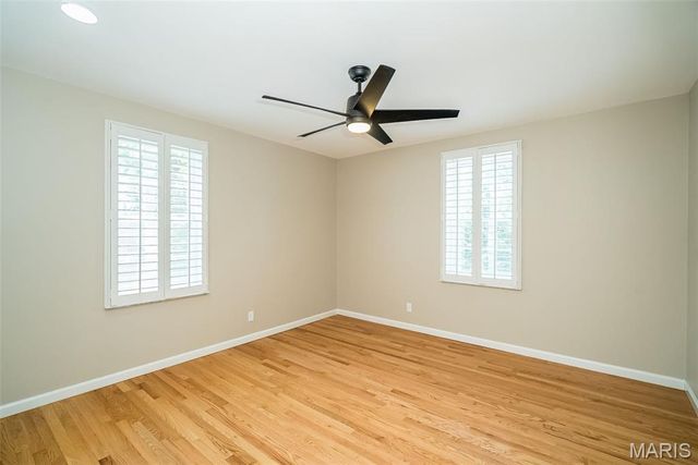 1120 S Mason 1120, St Louis, MO 63131