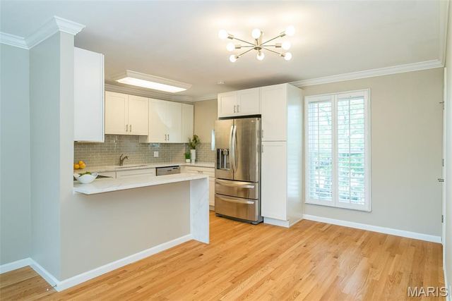 1120 S Mason 1120, St Louis, MO 63131