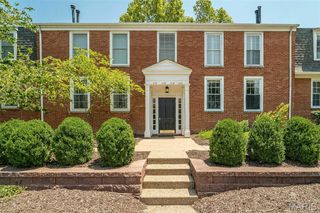 1120 S Mason 1120, St Louis, MO 63131