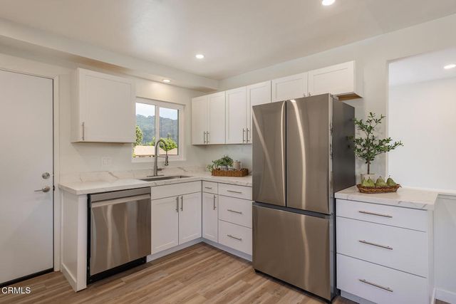 75 Maxine Avenue, Oak View, CA 93022