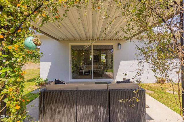 75 Maxine Avenue, Oak View, CA 93022
