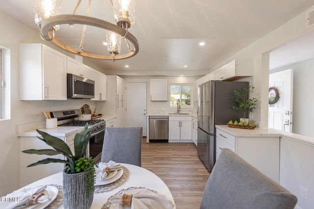 75 Maxine Avenue, Oak View, CA 93022