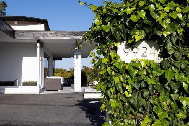9924 Beverly Grove Drive, Beverly Hills, CA 90210