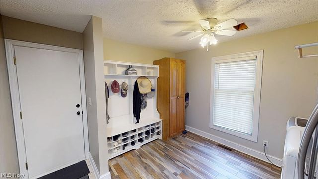 3020 Fox Burrow Drive, Stow, OH 44224