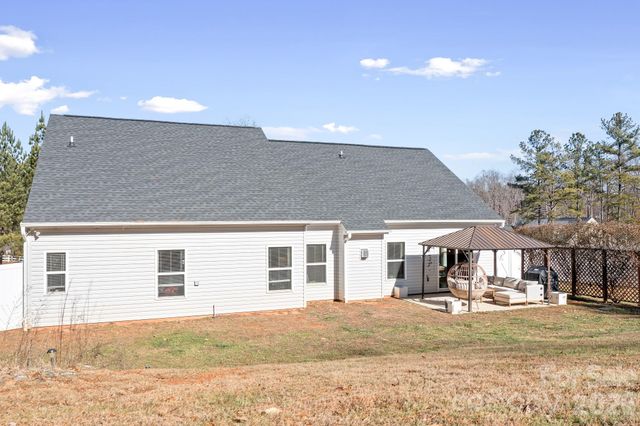 116 Holly Springs Loop, Troutman, NC 28166