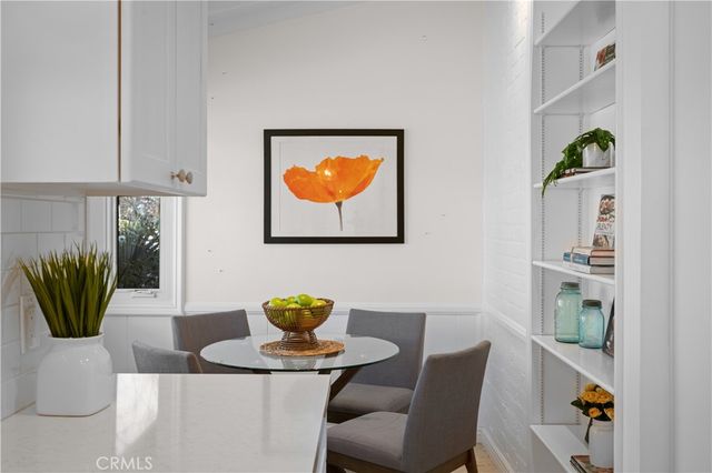 1406 W Valleyheart, Burbank, CA 91506