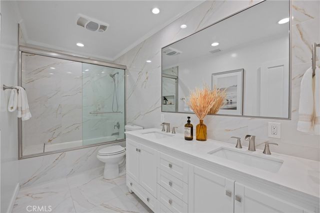 1406 W Valleyheart, Burbank, CA 91506