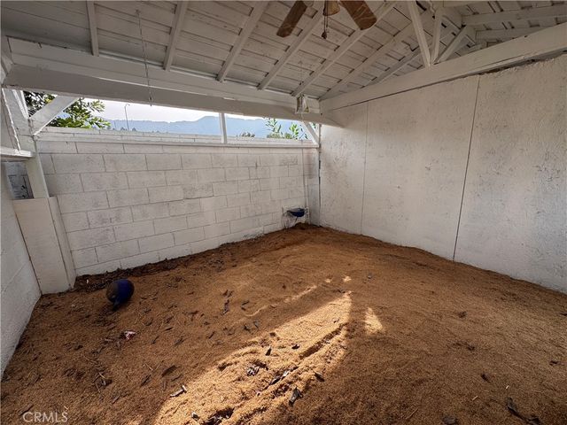 1406 W Valleyheart, Burbank, CA 91506