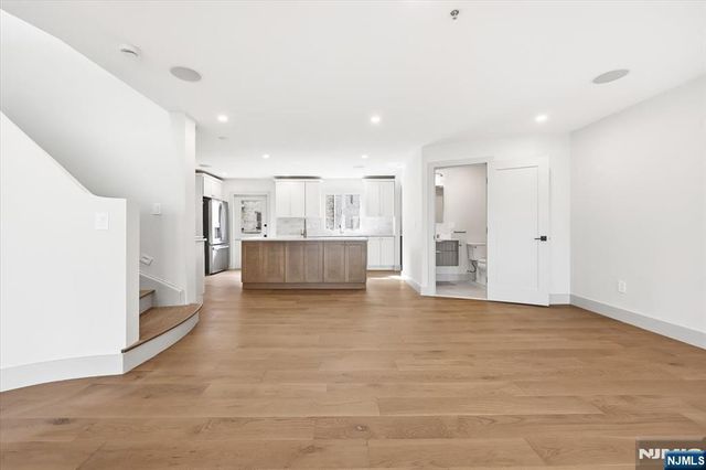 119 Cedar Street C0119, Cliffside Park, NJ 07010