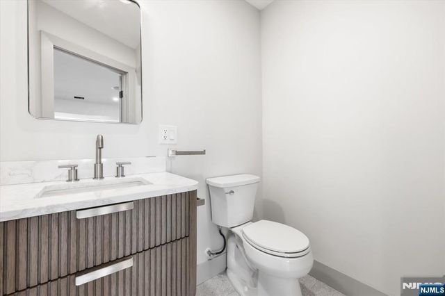 119 Cedar Street C0119, Cliffside Park, NJ 07010