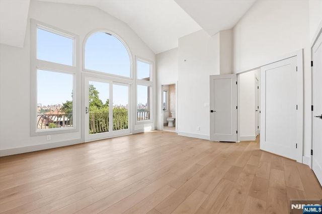 119 Cedar Street C0119, Cliffside Park, NJ 07010