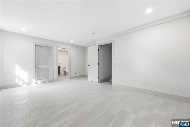119 Cedar Street C0119, Cliffside Park, NJ 07010