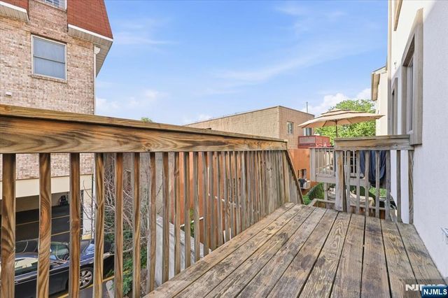 119 Cedar Street C0119, Cliffside Park, NJ 07010