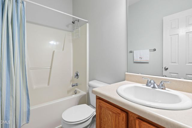 1435 Dairy Glen Drive, Fuquay Varina, NC 27526