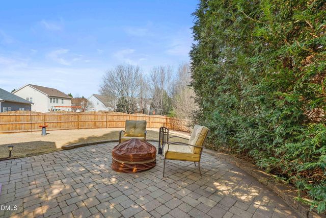 1435 Dairy Glen Drive, Fuquay Varina, NC 27526