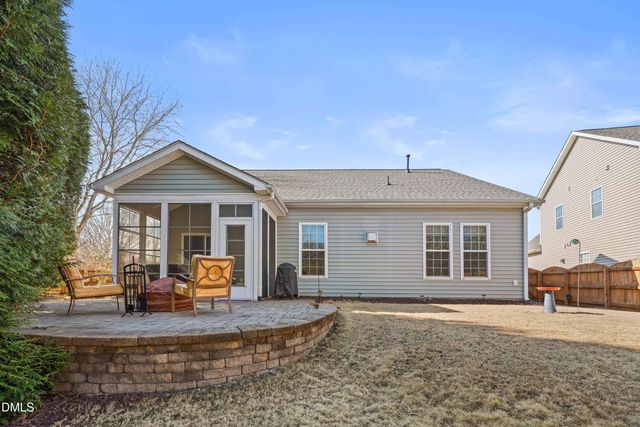 1435 Dairy Glen Drive, Fuquay Varina, NC 27526