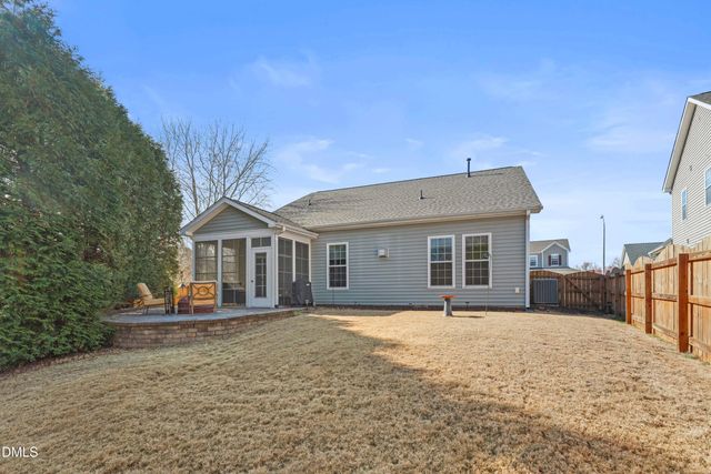 1435 Dairy Glen Drive, Fuquay Varina, NC 27526