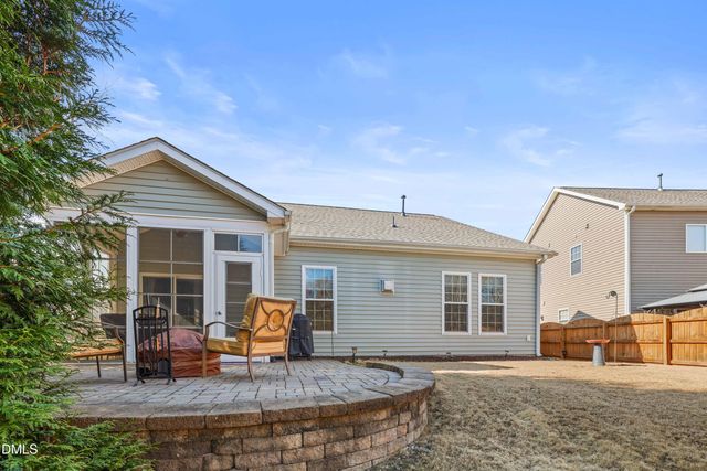 1435 Dairy Glen Drive, Fuquay Varina, NC 27526