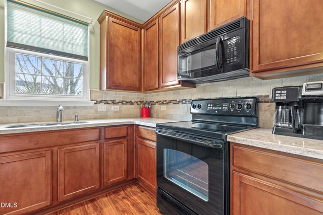 1435 Dairy Glen Drive, Fuquay Varina, NC 27526