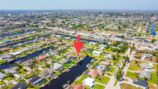 1625 SE 39th ST, Cape Coral, FL 33904