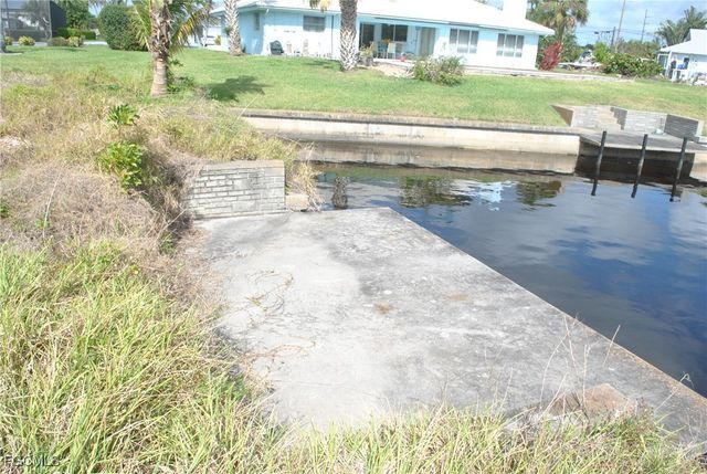 1625 SE 39th ST, Cape Coral, FL 33904