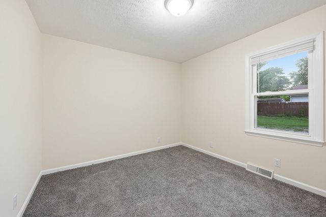 321 Sunset Drive, Lawrenceburg, KY 40342