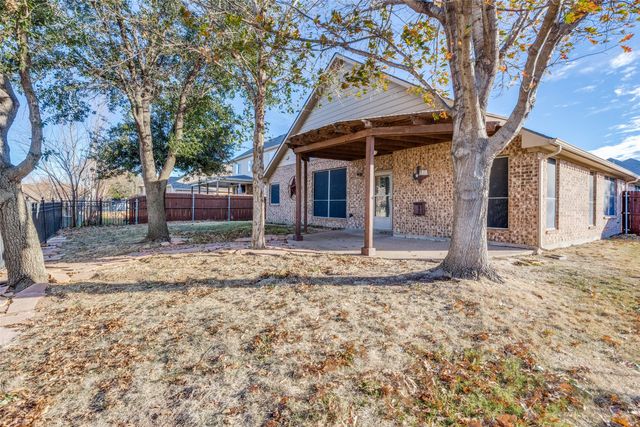 10109 Oldfield Court, Fort Worth, TX 76244