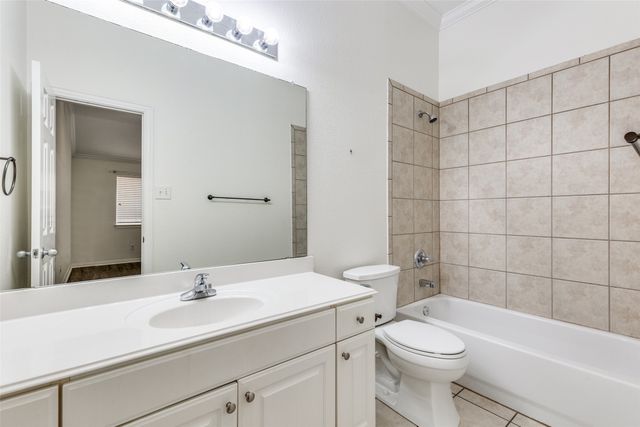 10109 Oldfield Court, Fort Worth, TX 76244