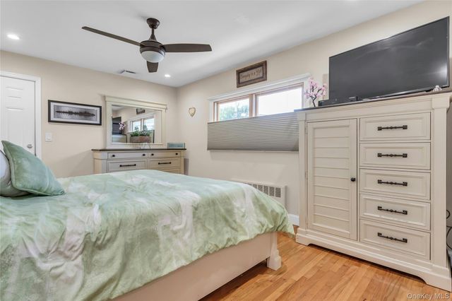 401 Beechmont Avenue, Lindenhurst, NY 11757