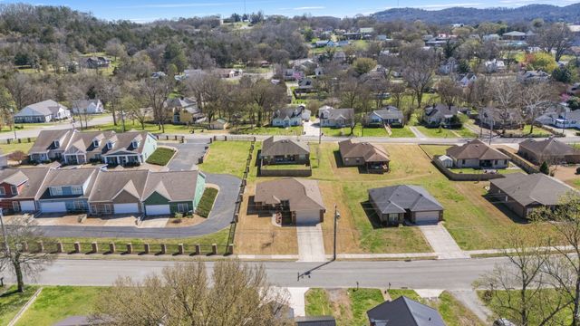 505 Bellview Ave, N, Fayetteville, TN 37334